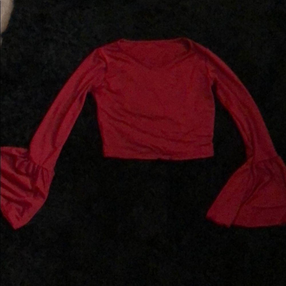 2 crop top .. loose sleeve tops